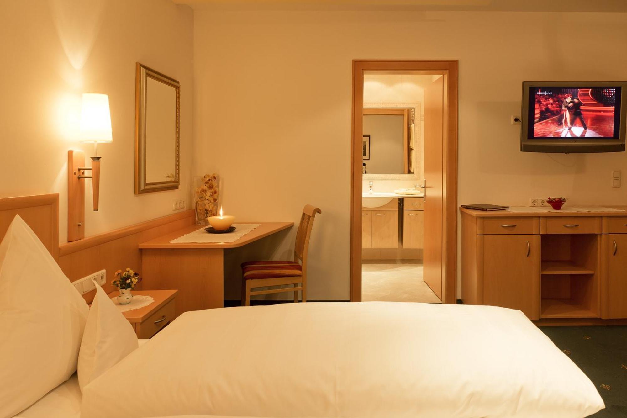 Hotel Angelika ซังคท์อันทอนอัมอาร์ลแบร์ก ห้อง รูปภาพ